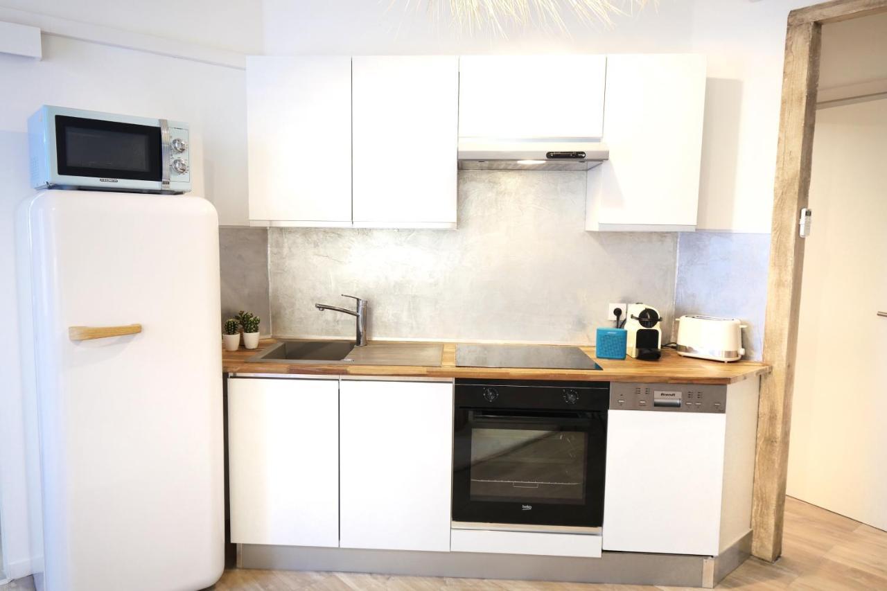 Appartements Premium En Hyper Centre Ville Brignoles Exterior photo